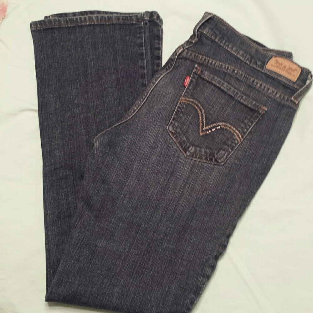 Womens levis 515