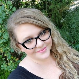 Meet your Posher, Talisha