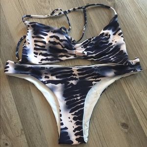 Bathing suit