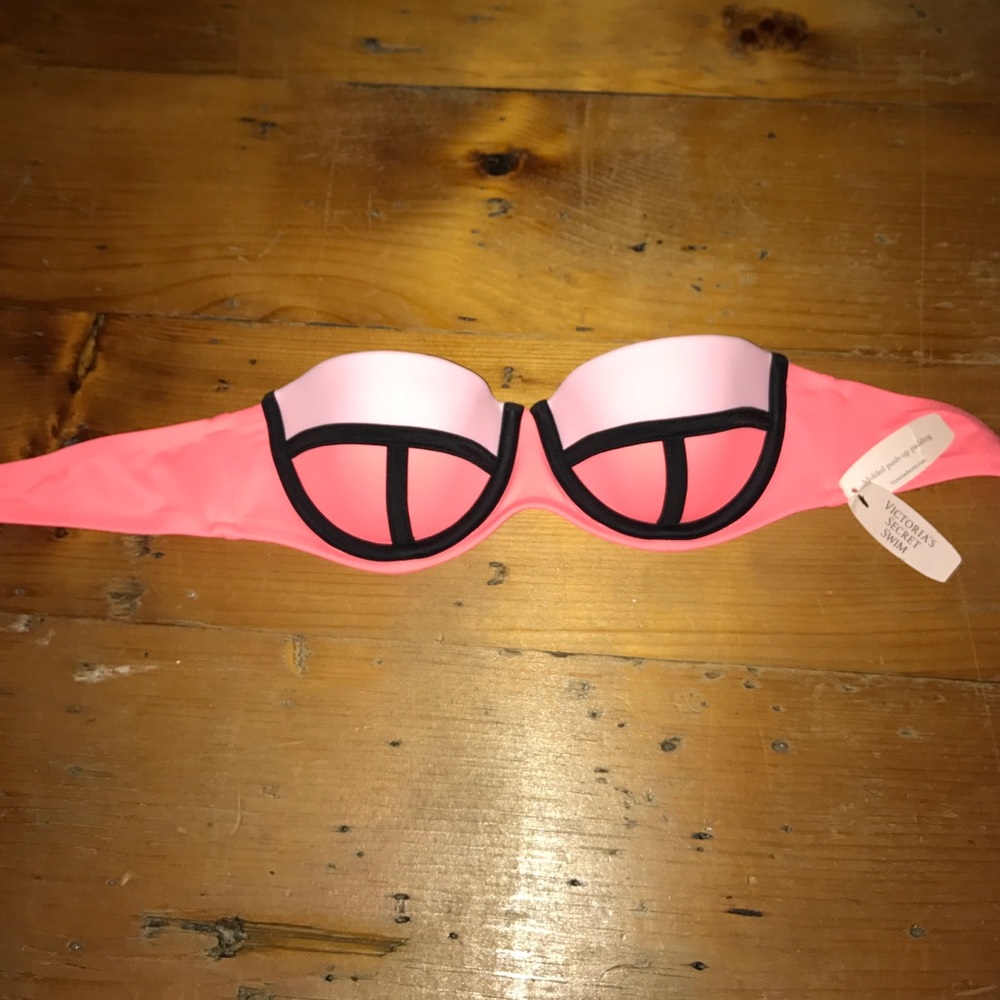 Cute Pink Structured Bandeau Bikini!