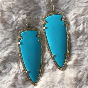 Kendra Scott earrings ✨