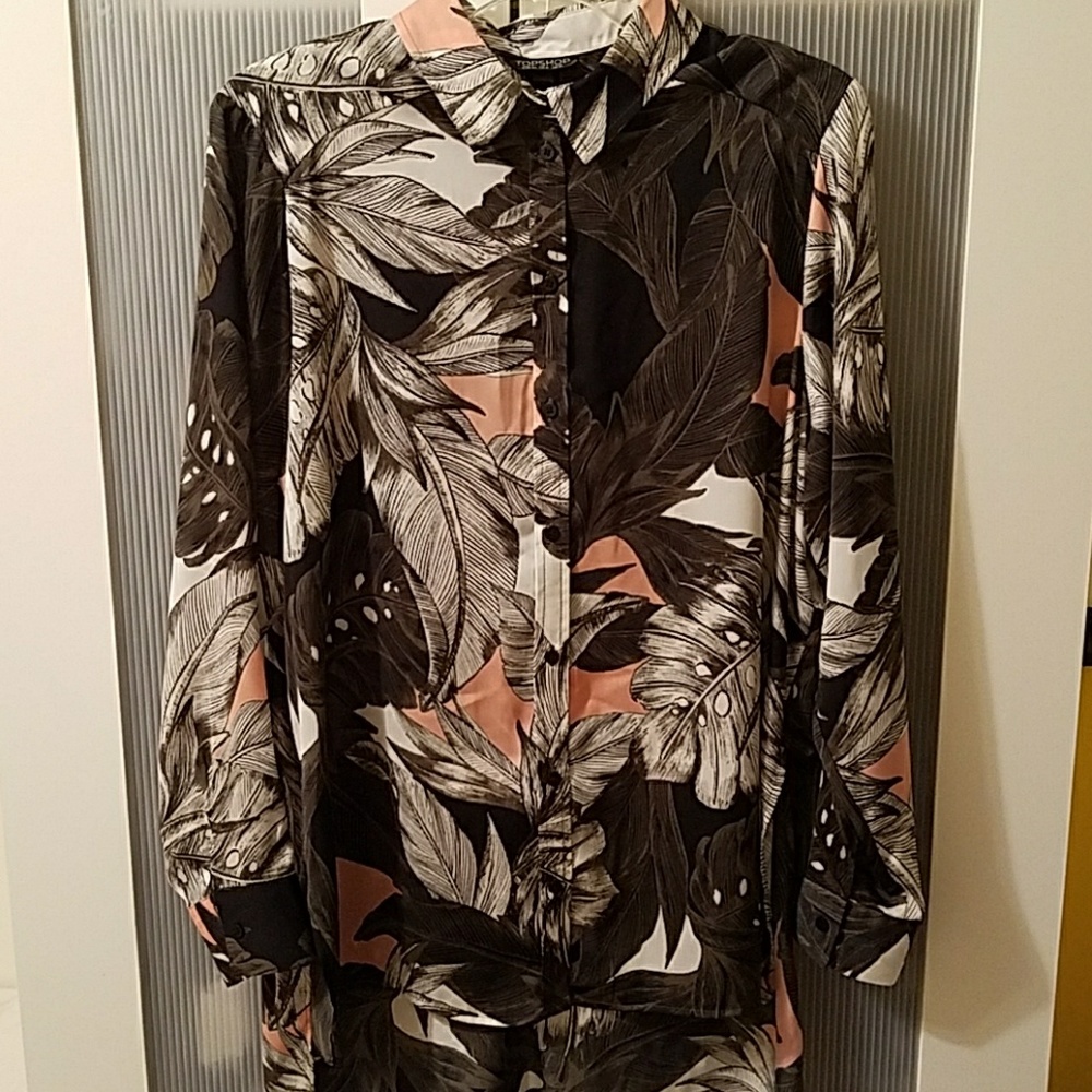 Topshop floral print blouse