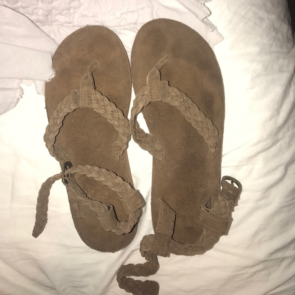 ⬇️Price drop- Teva original braided sandal