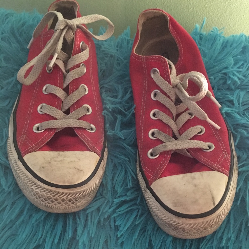 Converse low top