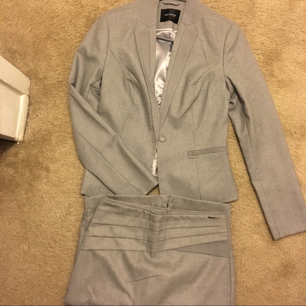 Business suit grey - BRAND NEW without tags
