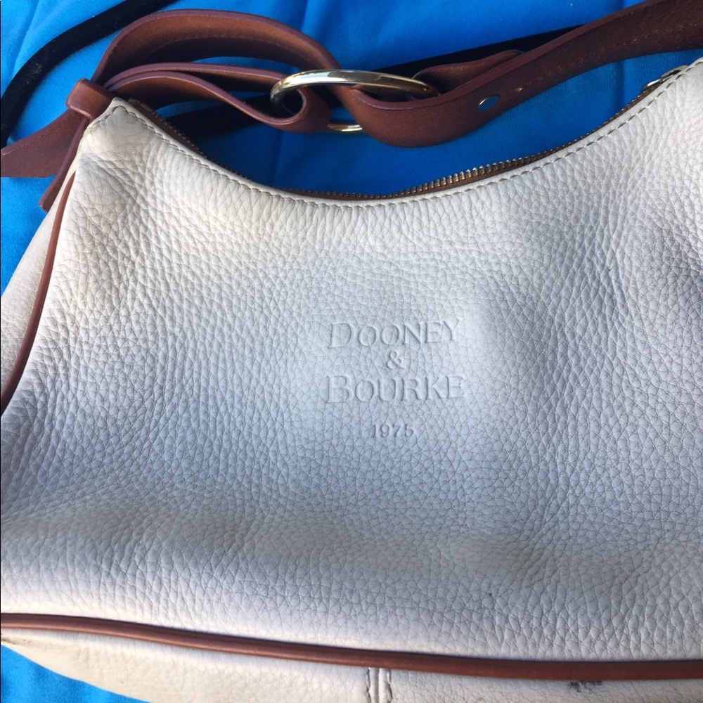 Dooney & Bourke  handbag