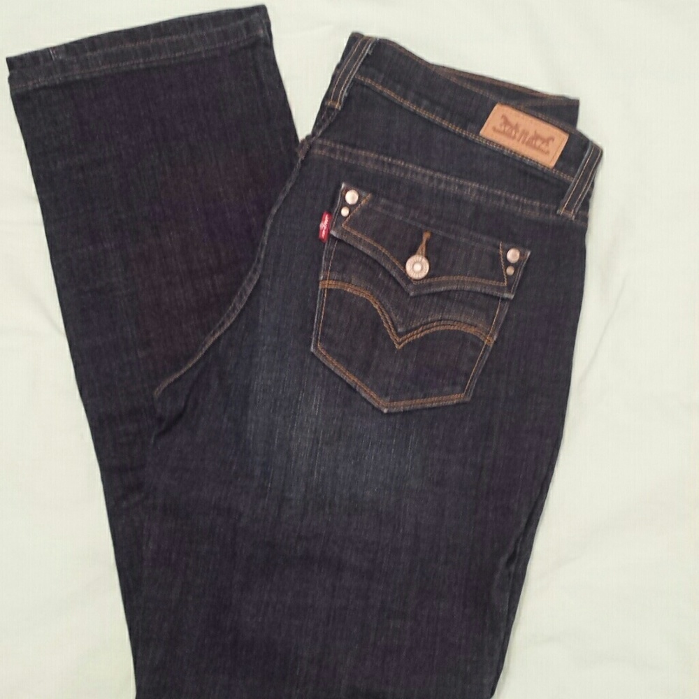 Womens levis 505 6s