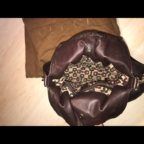 Gucci Hysteria Top handle looking for a new home! - Picture 5 of 7