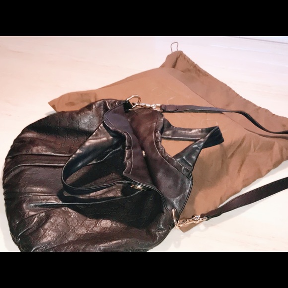 Gucci Hysteria Top handle looking for a new home! - Picture 7 of 7