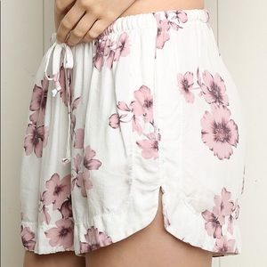 Rare Brandy Melville Blush Floral Shorts