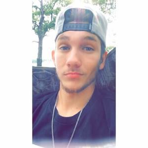 Meet your Posher, Cameron