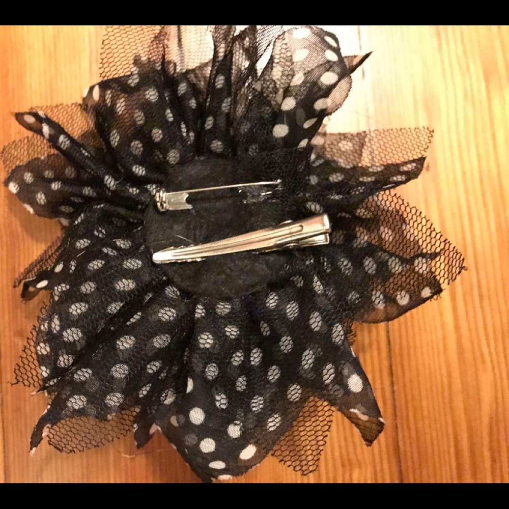 2 Brooches - Picture 4 of 8