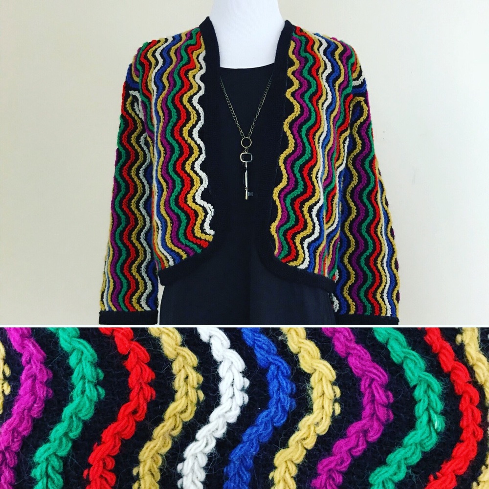Vintage 70s Rainbow Squiggle Open Bolero Cardigan