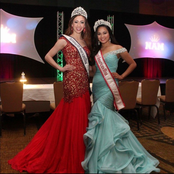 CUSTOM Sherri Hill - Picture 3 of 3