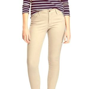 Old Navy Mid-Rise Rock Star Jeans