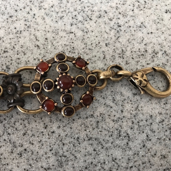 LUCKY BRAND Mandela Semi-Precious Shackle BRACELET - Picture 2 of 6