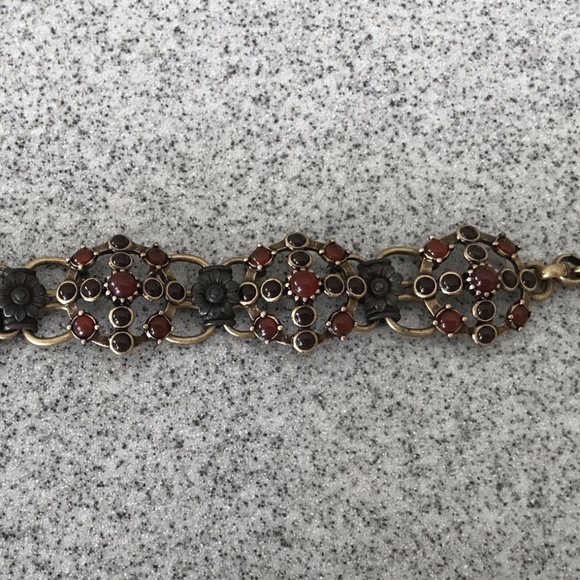 LUCKY BRAND Mandela Semi-Precious Shackle BRACELET - Picture 4 of 6