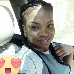 Meet your Posher, Monica