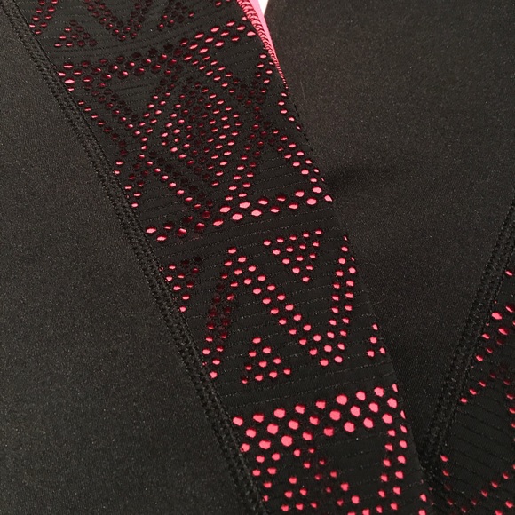 Workout pants - Picture 2 of 5