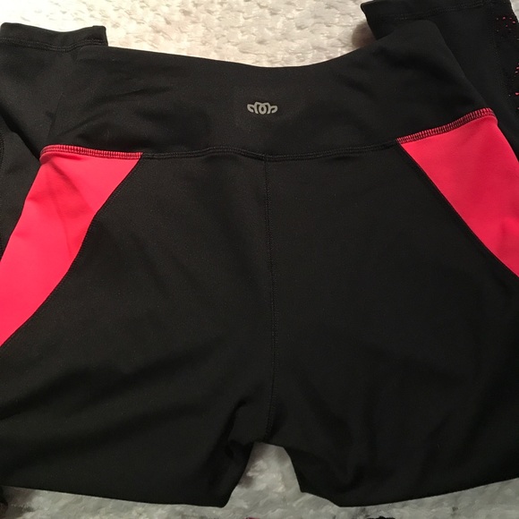 Workout pants - Picture 3 of 5