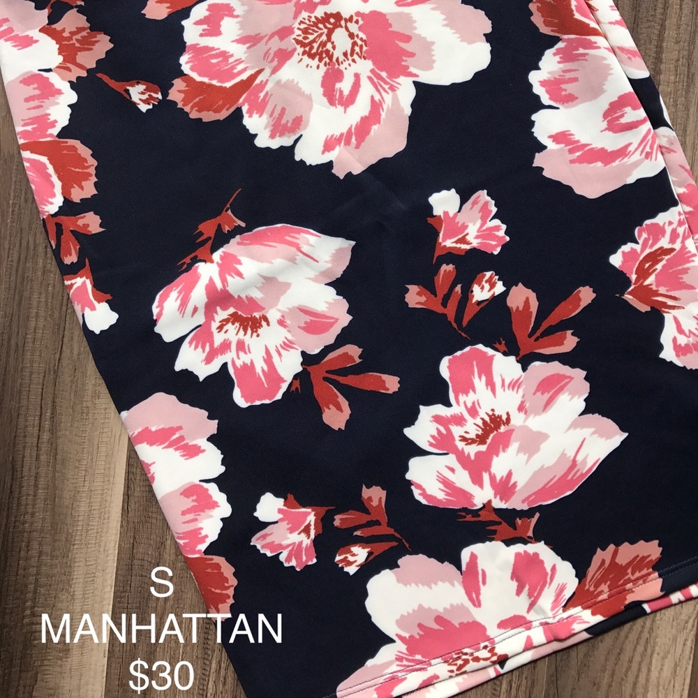 Small pencil skirt