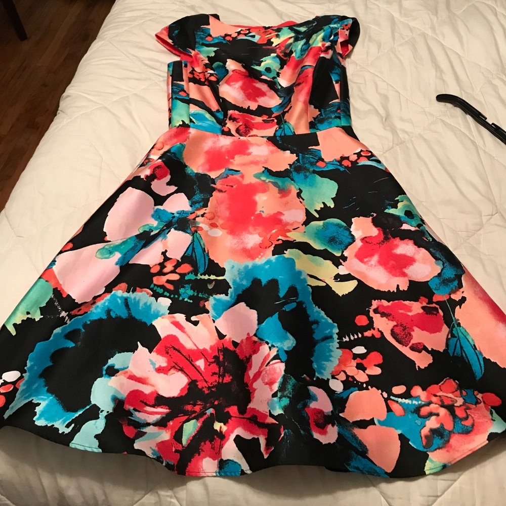 Tahari floral dress