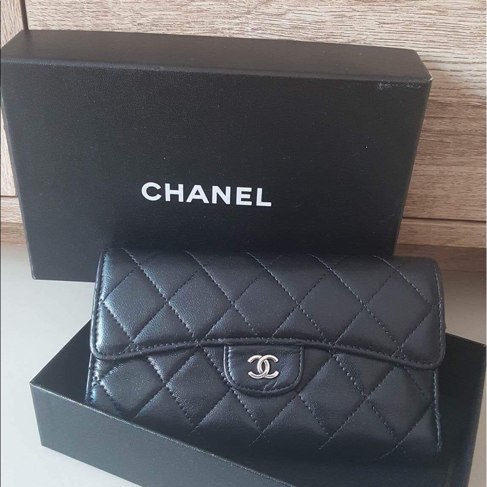 Final price!!Auth💯Chanel classic flap long wallet