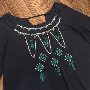 🎉REDUCED🎉 NWOT Navy Tribal Print Blouse