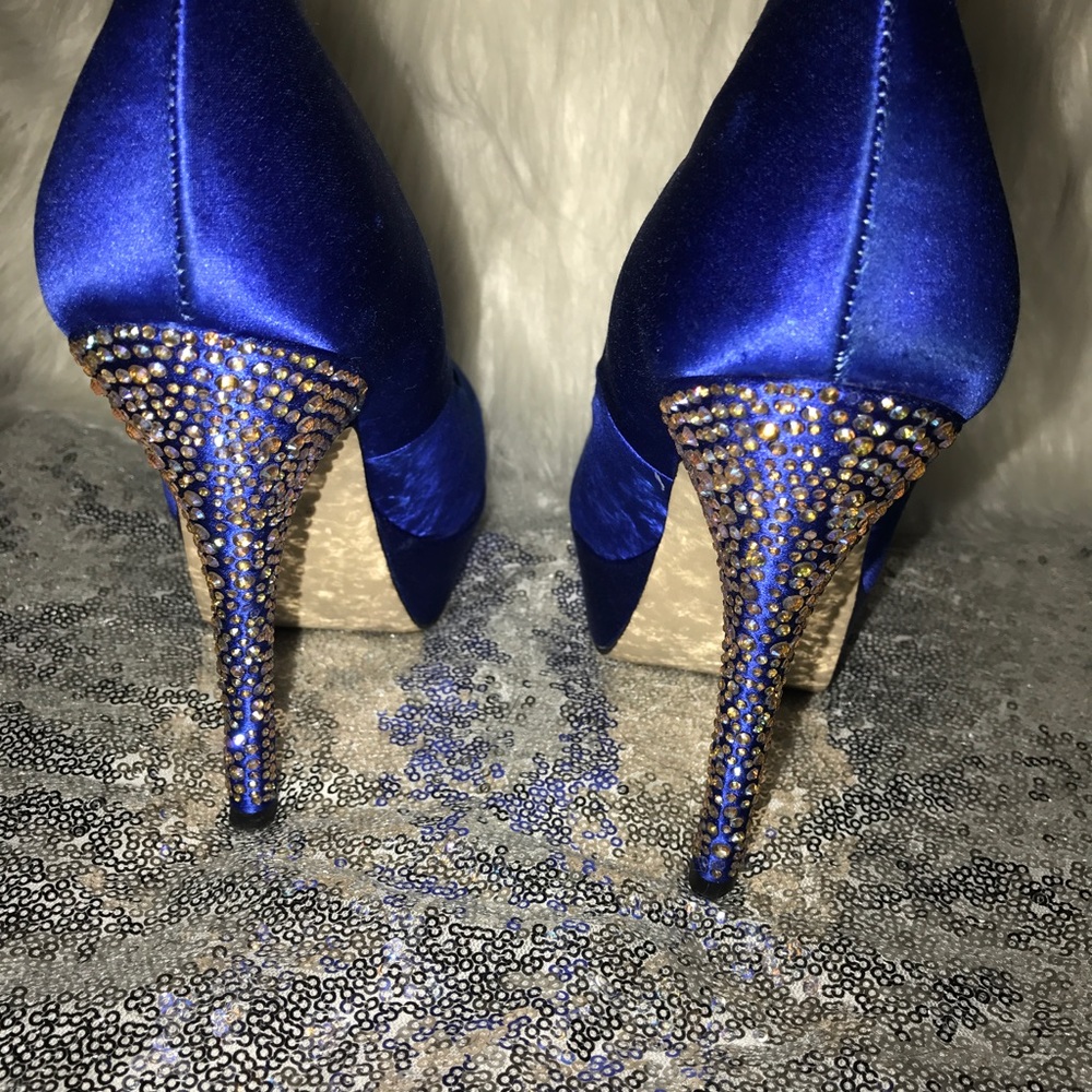 💎💎 Steve Madden Royal Blue Partyy