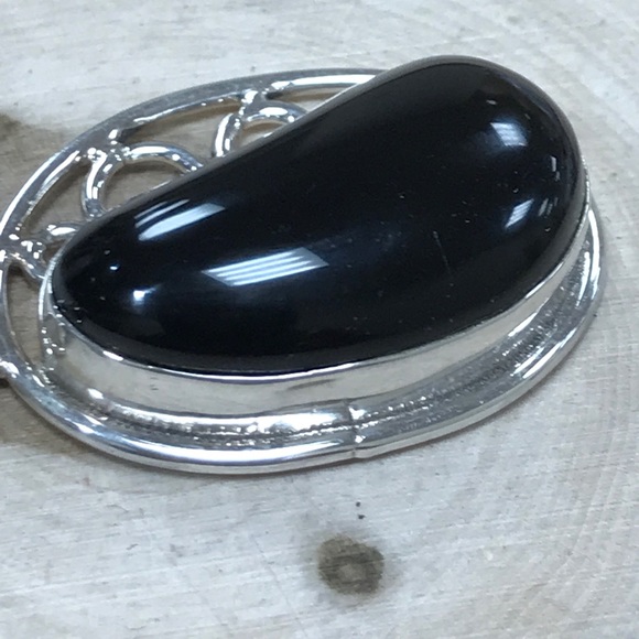 Pendant - Picture 5 of 8