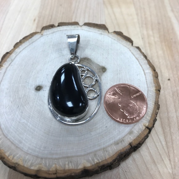 Pendant - Picture 7 of 8