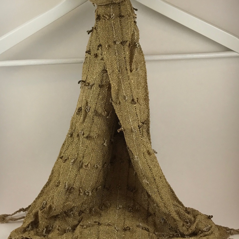 Unisex Gold Knit Scarf