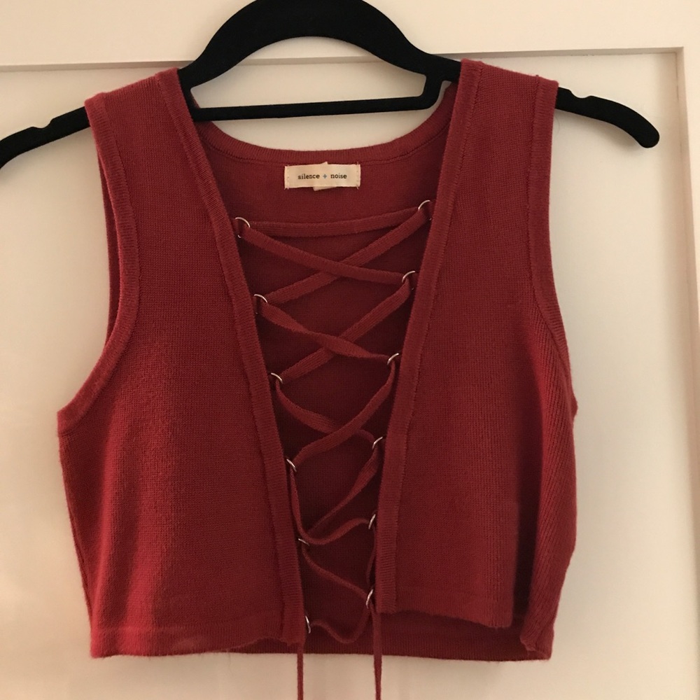 Silence and Noise Top