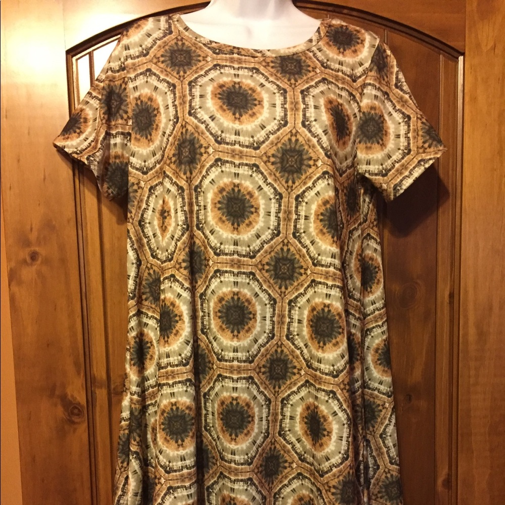 NWOT LuLaRoe Carly