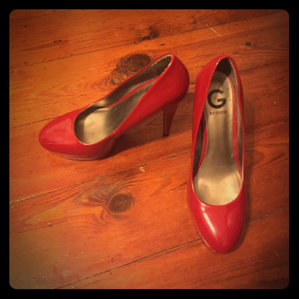 G by Guess Red Pumps