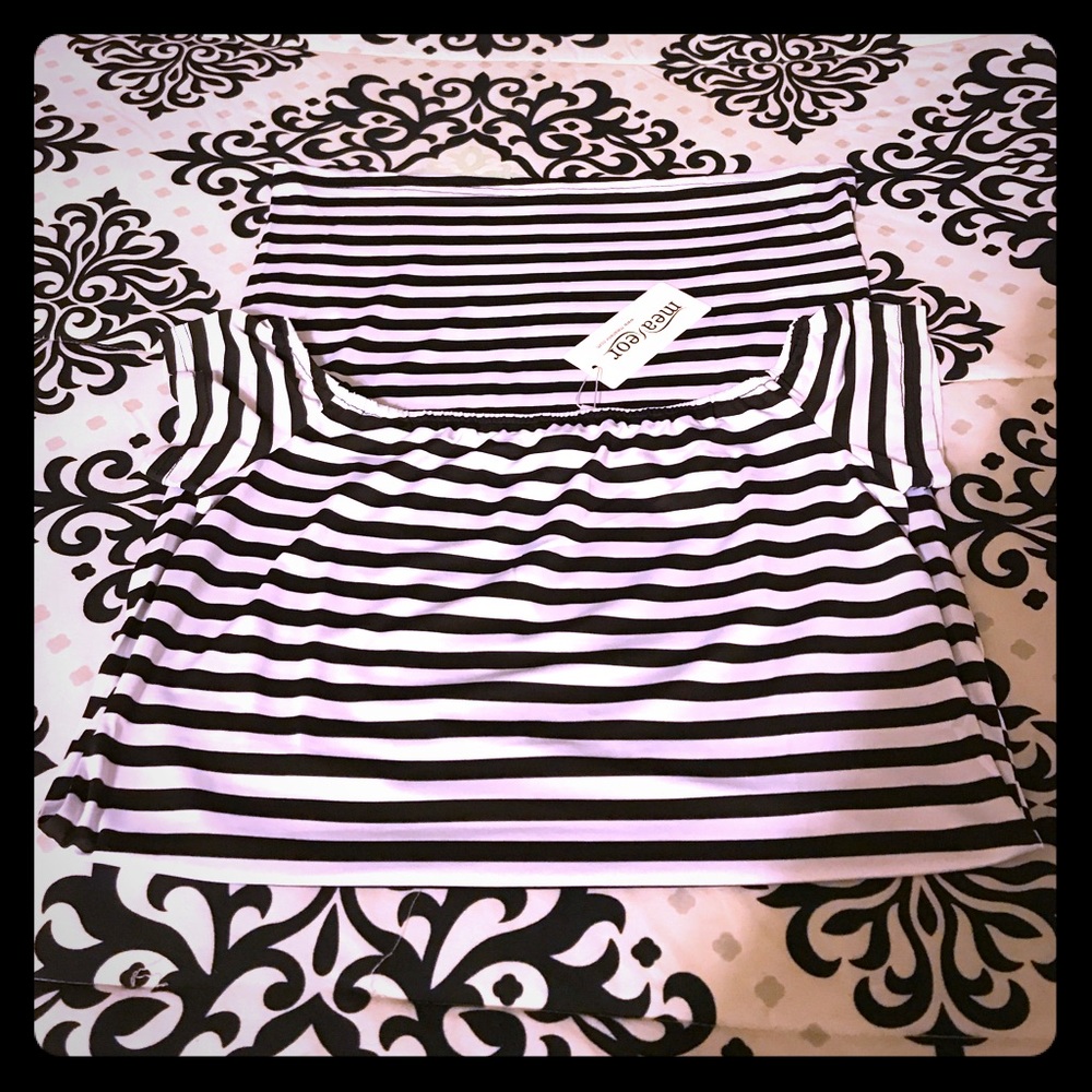 Black & White Off The Shoulder BodyCon Dress