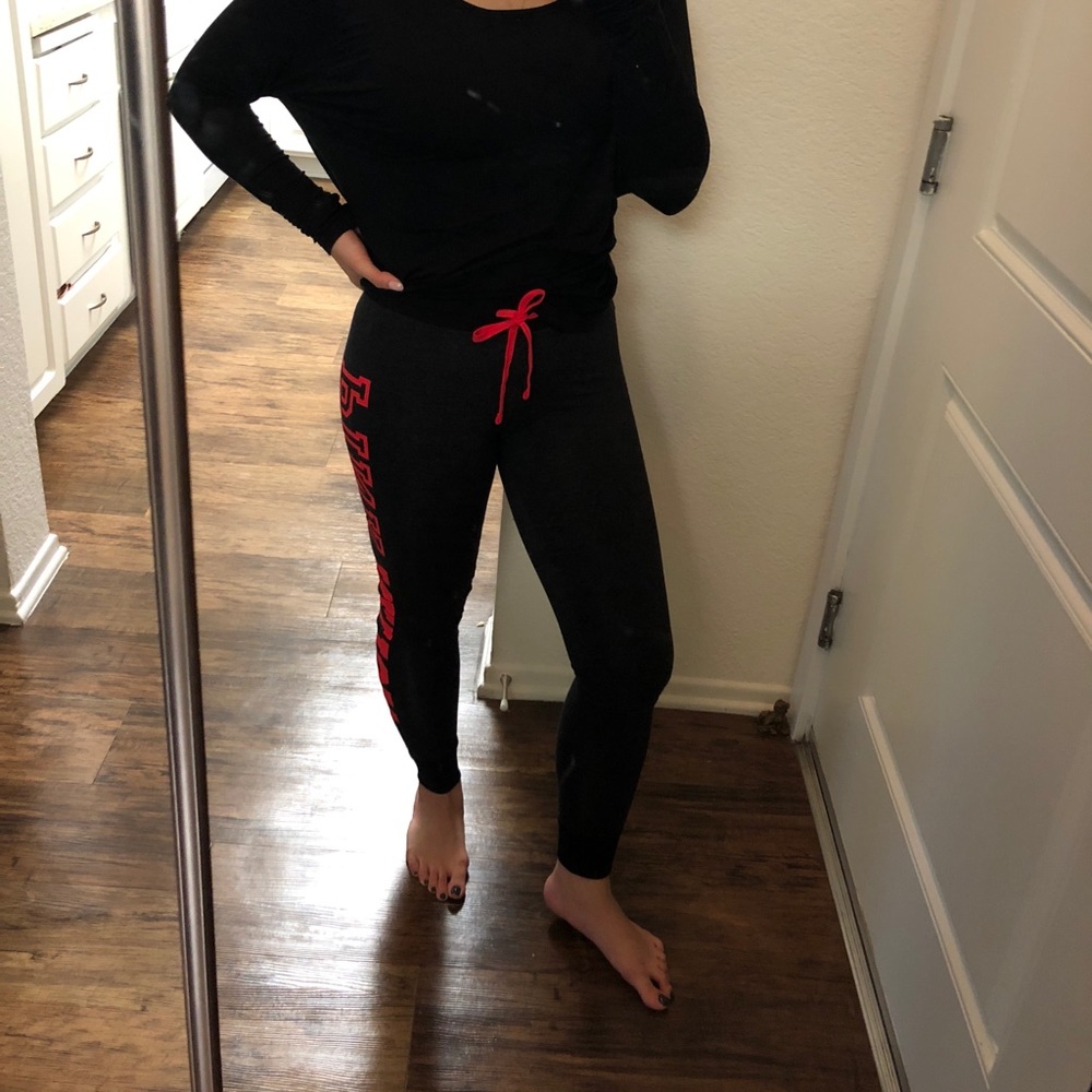 New with tag Pink Yoga campus leggings