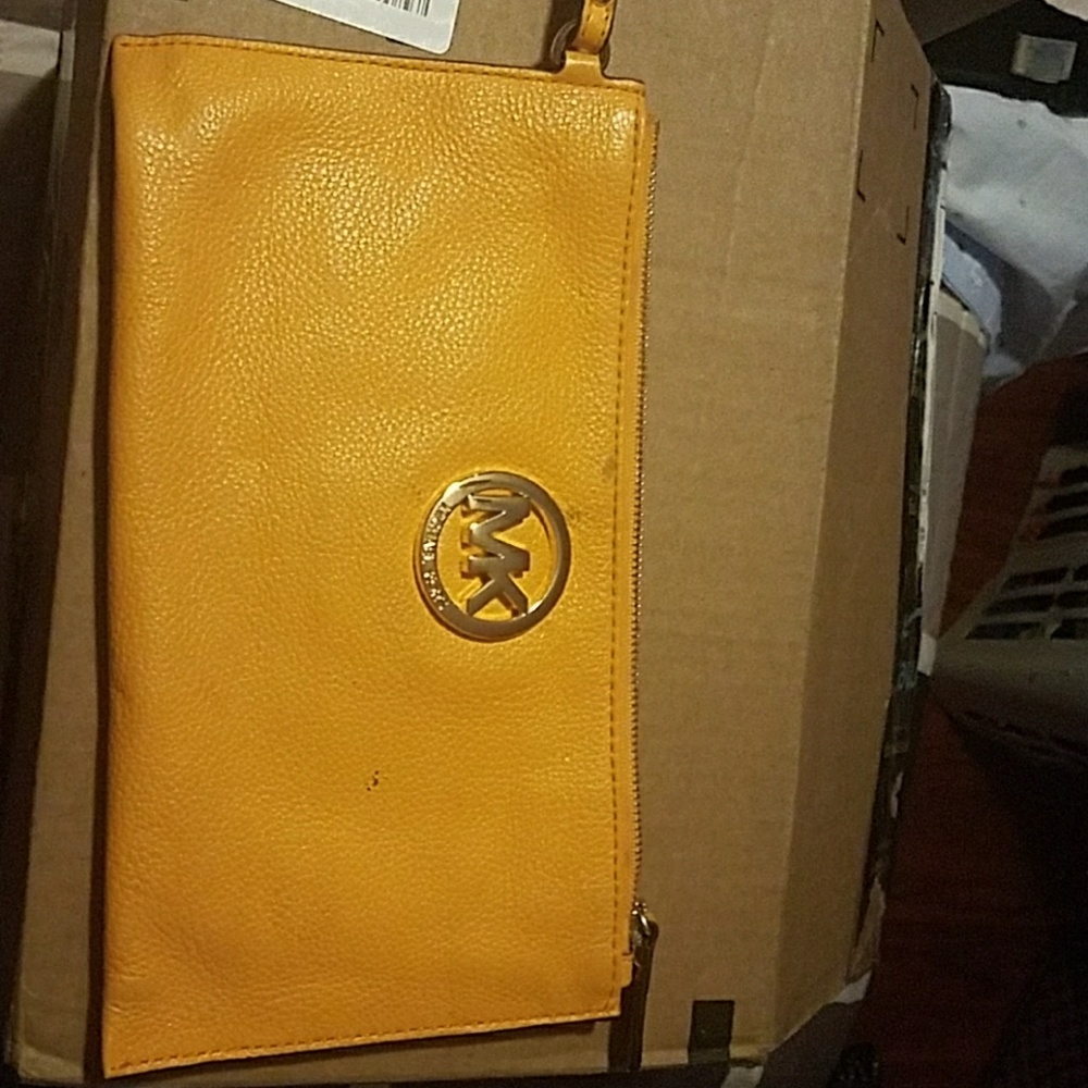 MK Wristlet