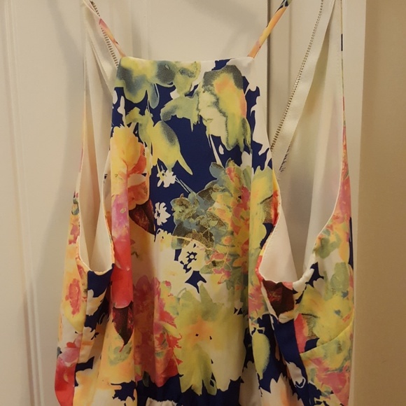 Romper - Picture 3 of 3