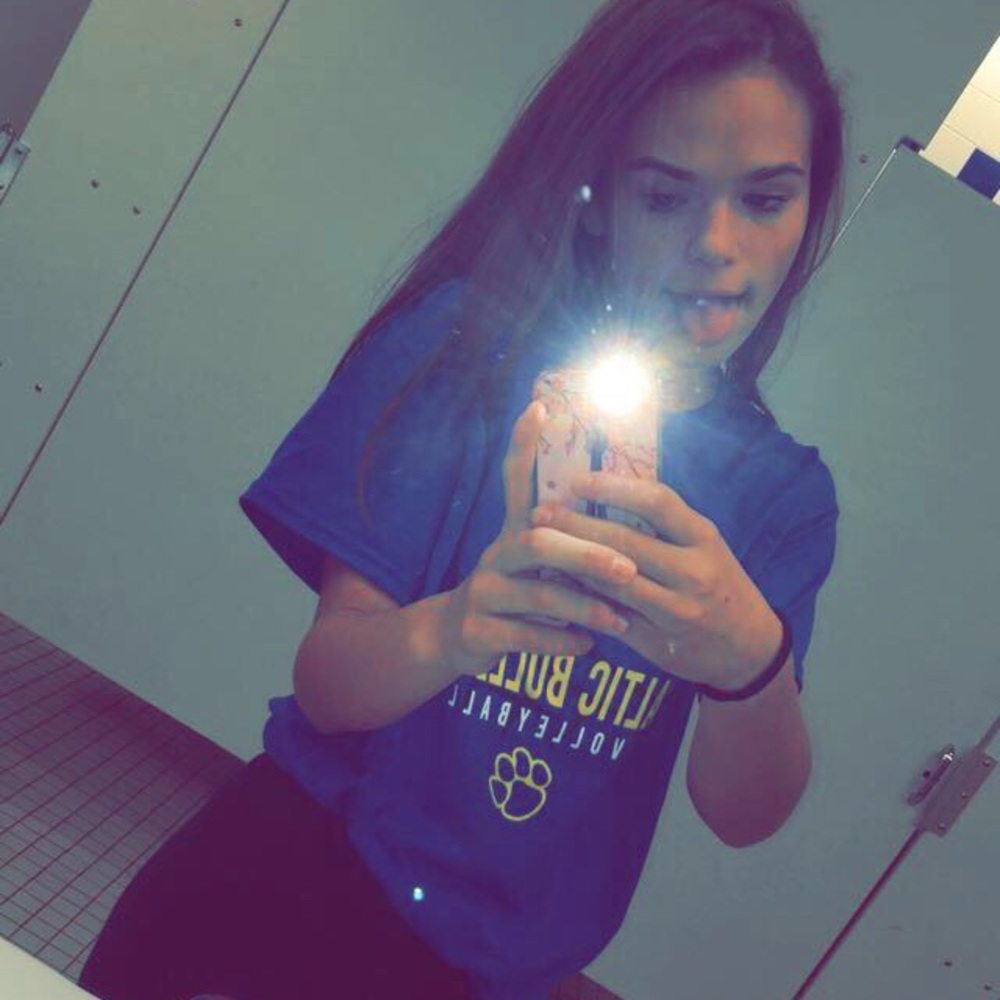 Meet your Posher, Madi