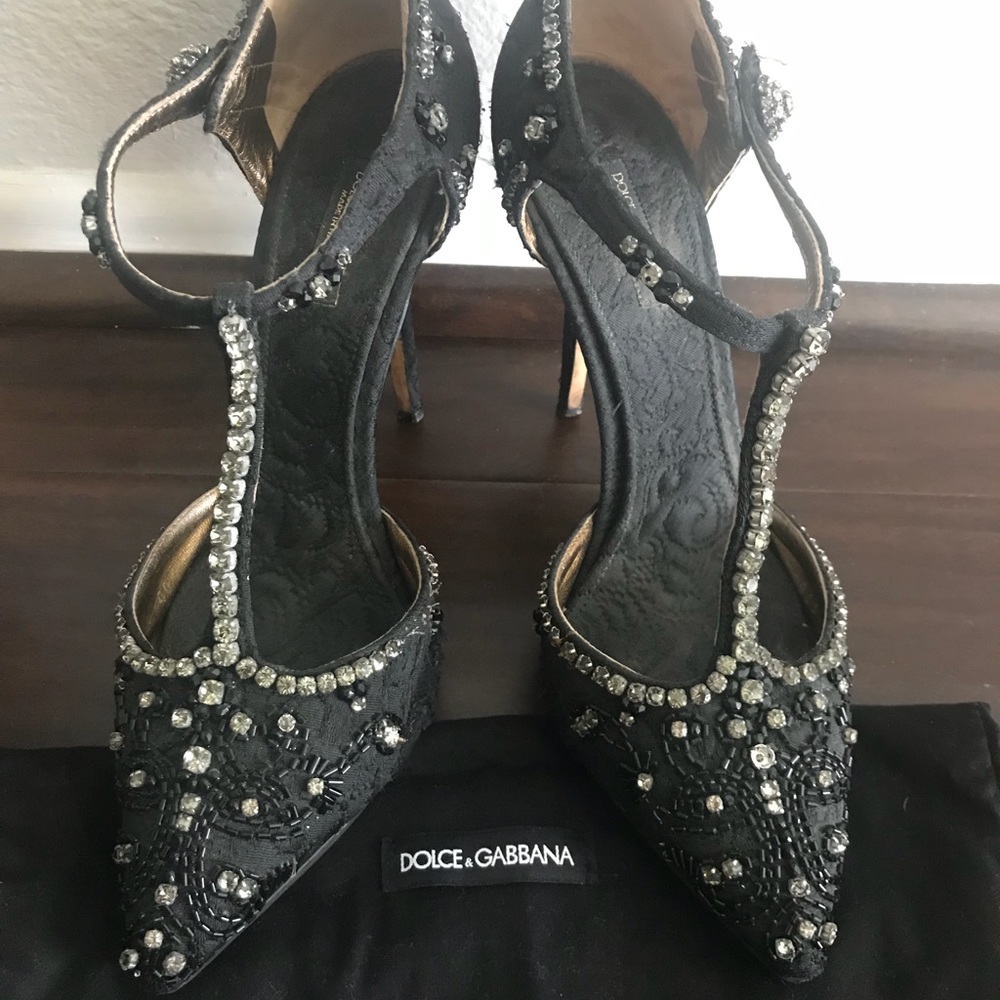 Dolce&Gabanna strap embellished pumps