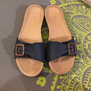Croc slides