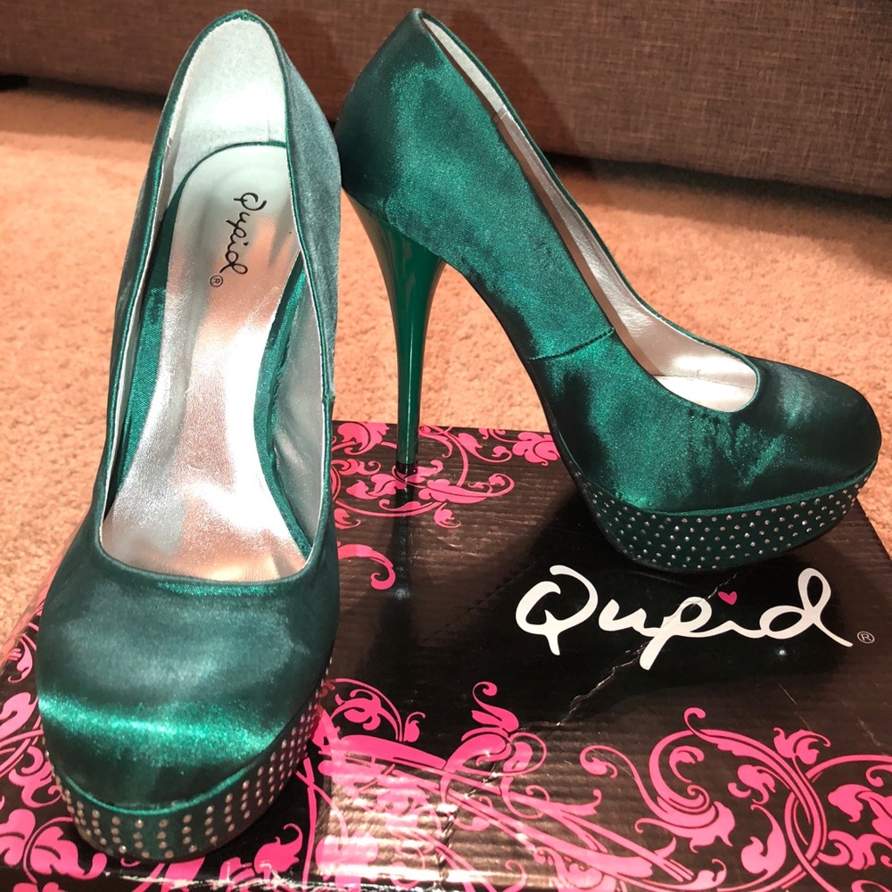 Green Satin Pumps