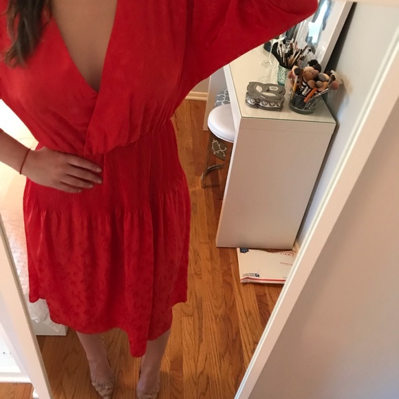 Lady in Red Vintage Dress 😍😍😍 - Picture 4 of 6