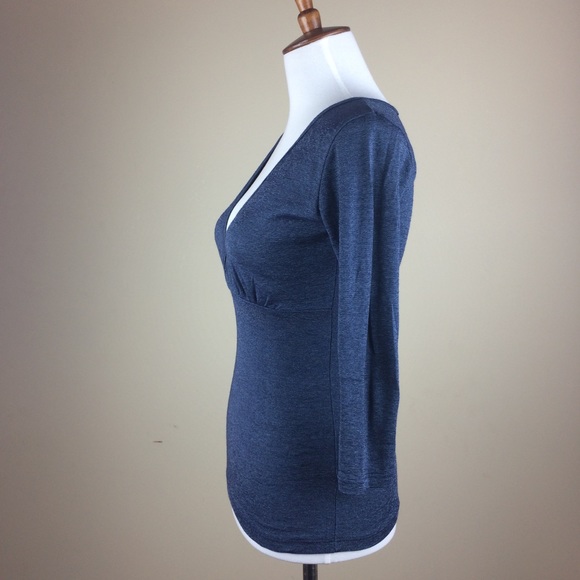 Michael Stars V Neck Blue Metallic 3/4 Sleeve Top - Picture 4 of 8