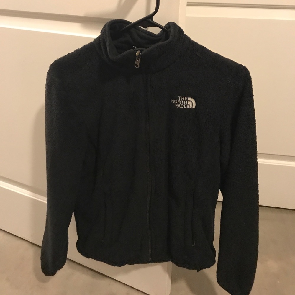 black north face jacket