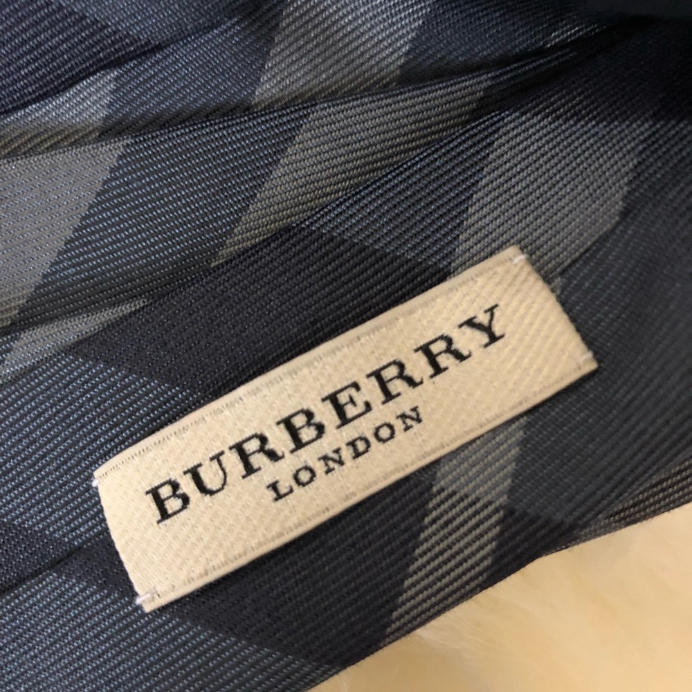 Burberry London Check Silk Tie - Navy Blue Black