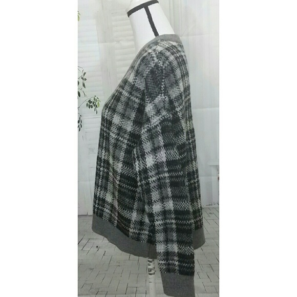 Banana Republic gray sweater XS - Picture 4 of 8