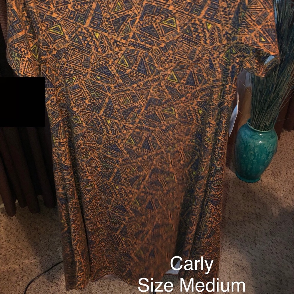Lularoe Carly