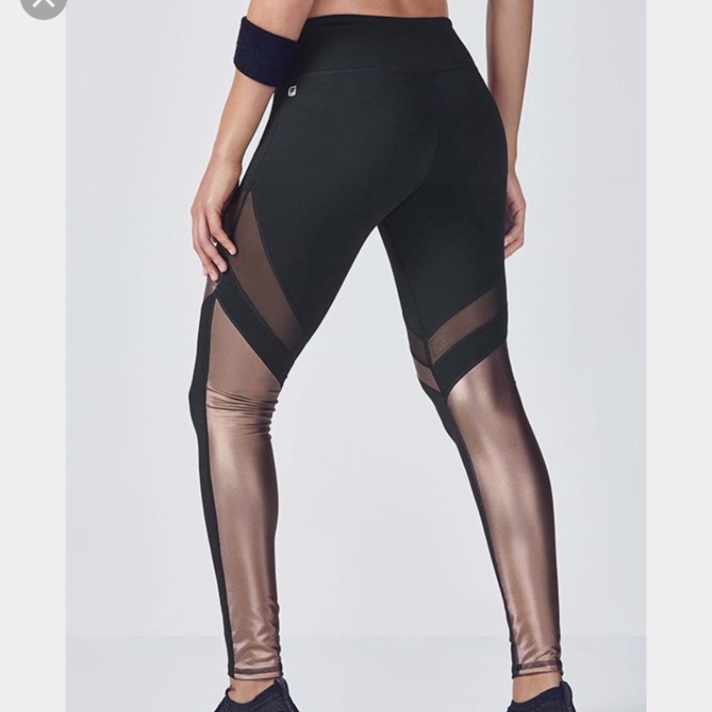 FABLETICS brogran mesh legging // new with tag
